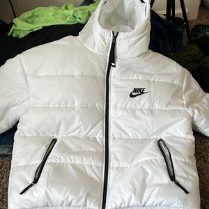 White nike puffer coat